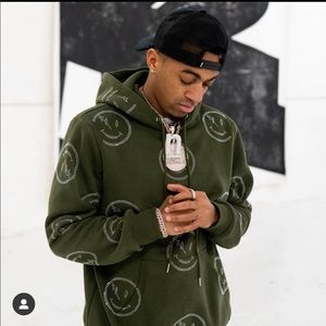 Retrovert Smiley Hoodie